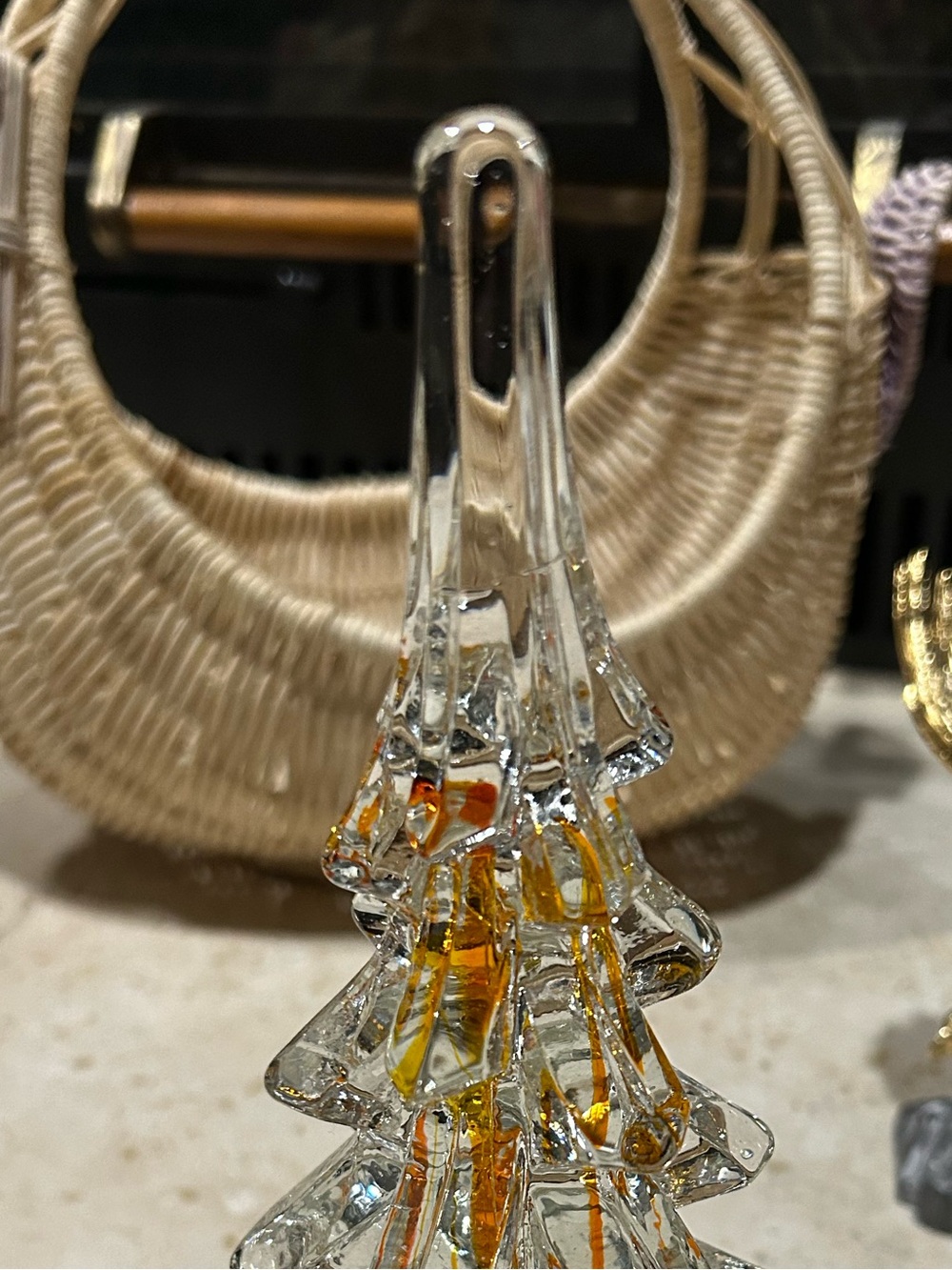vintage clear art glass Christmas tree figurine with orange stripes - Picture 4 of 12
